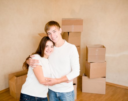 Local removal company in Colliers Wood completing a smooth move